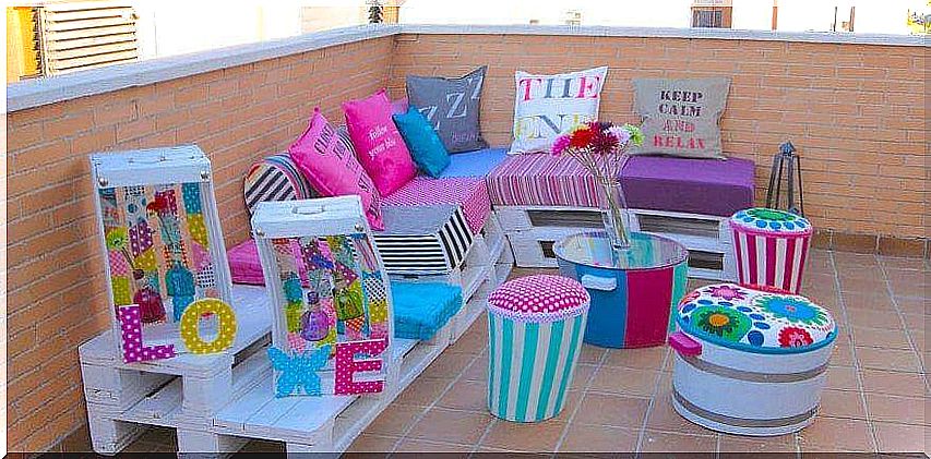 balcony furniture