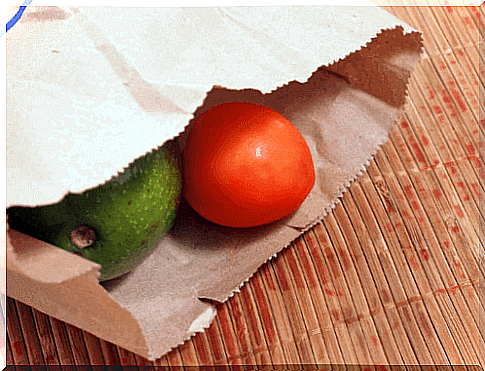 how to cook avocado in a paper bag