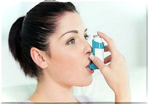 Asthma treatment: inhalers and medications