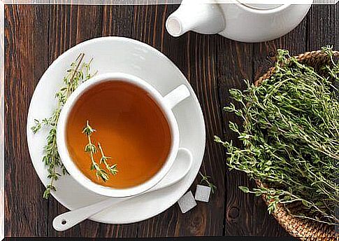 clean your teeth with thyme