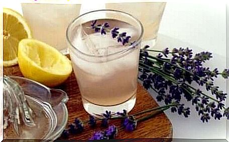 Lavender can be used to make a nerve-soothing stew.