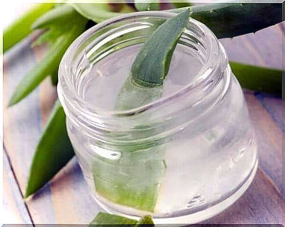 aloe vera treats bed sores