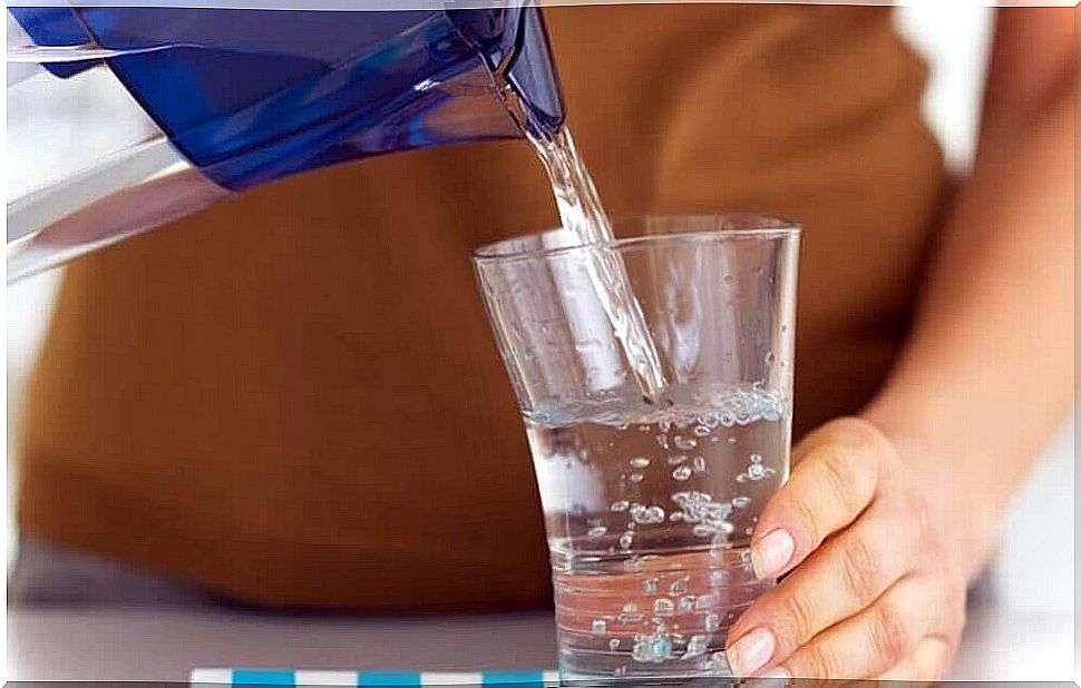 get rid of fatigue by drinking water