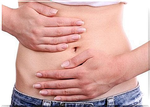 how to lose weight gradually: abdominal massage