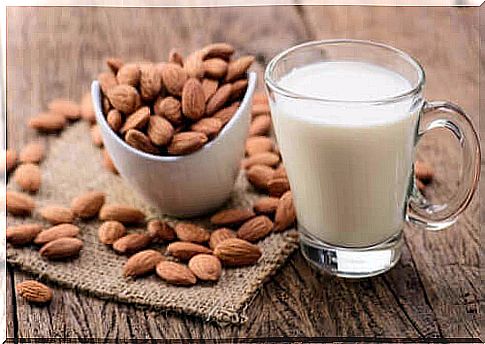 Benefits and harms of almond milk for children