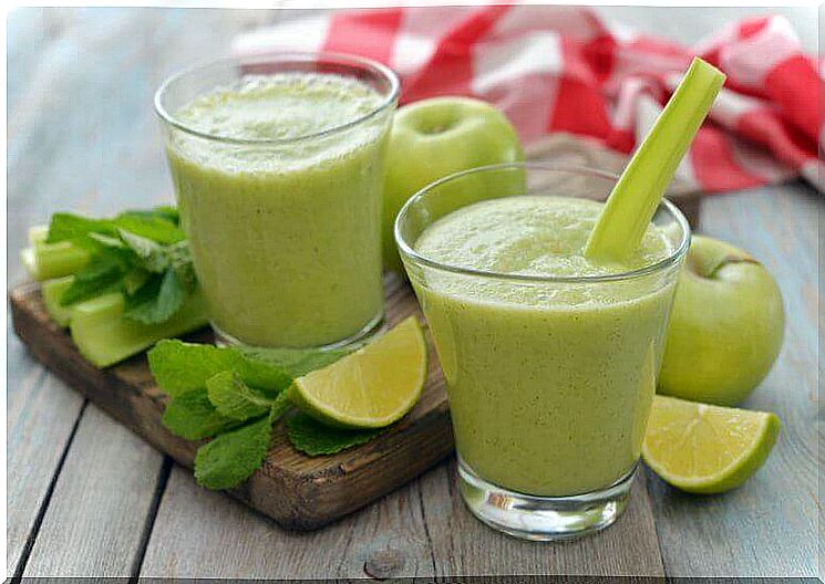 An apple smoothie is a great way to enjoy apples